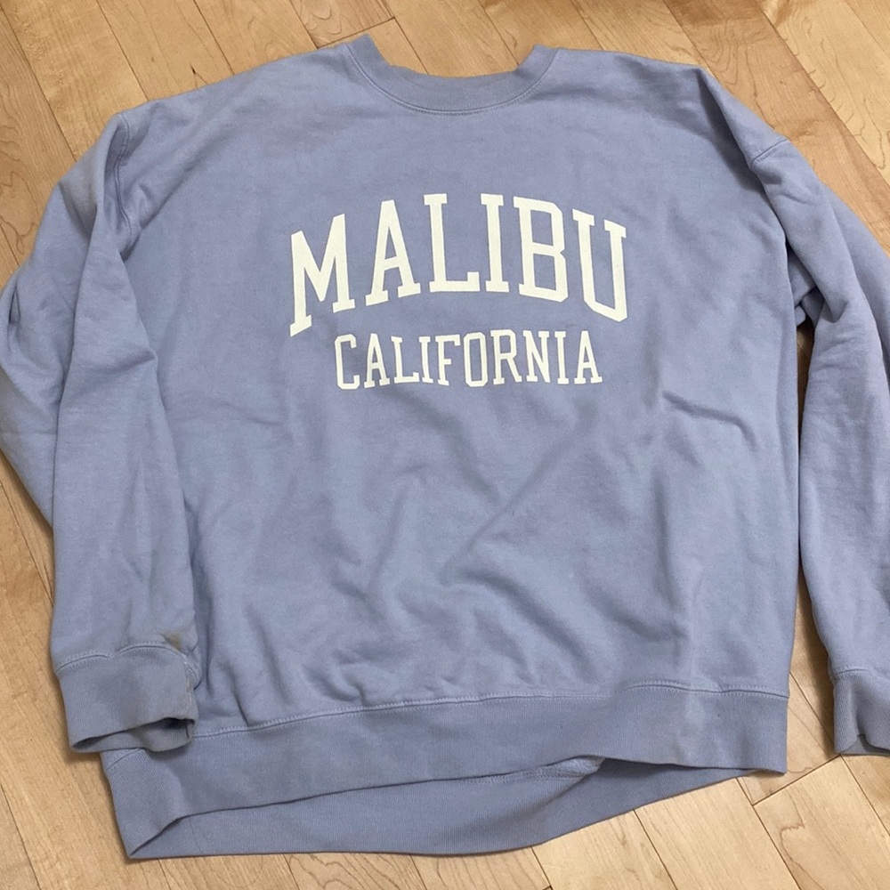 Brandy Melville Malibu California Crewneck